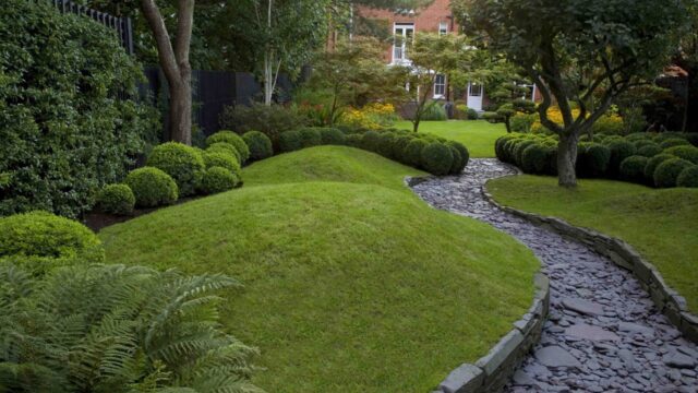 Ландшафтный дизайн и озеленение загородного дома: так ли это просто