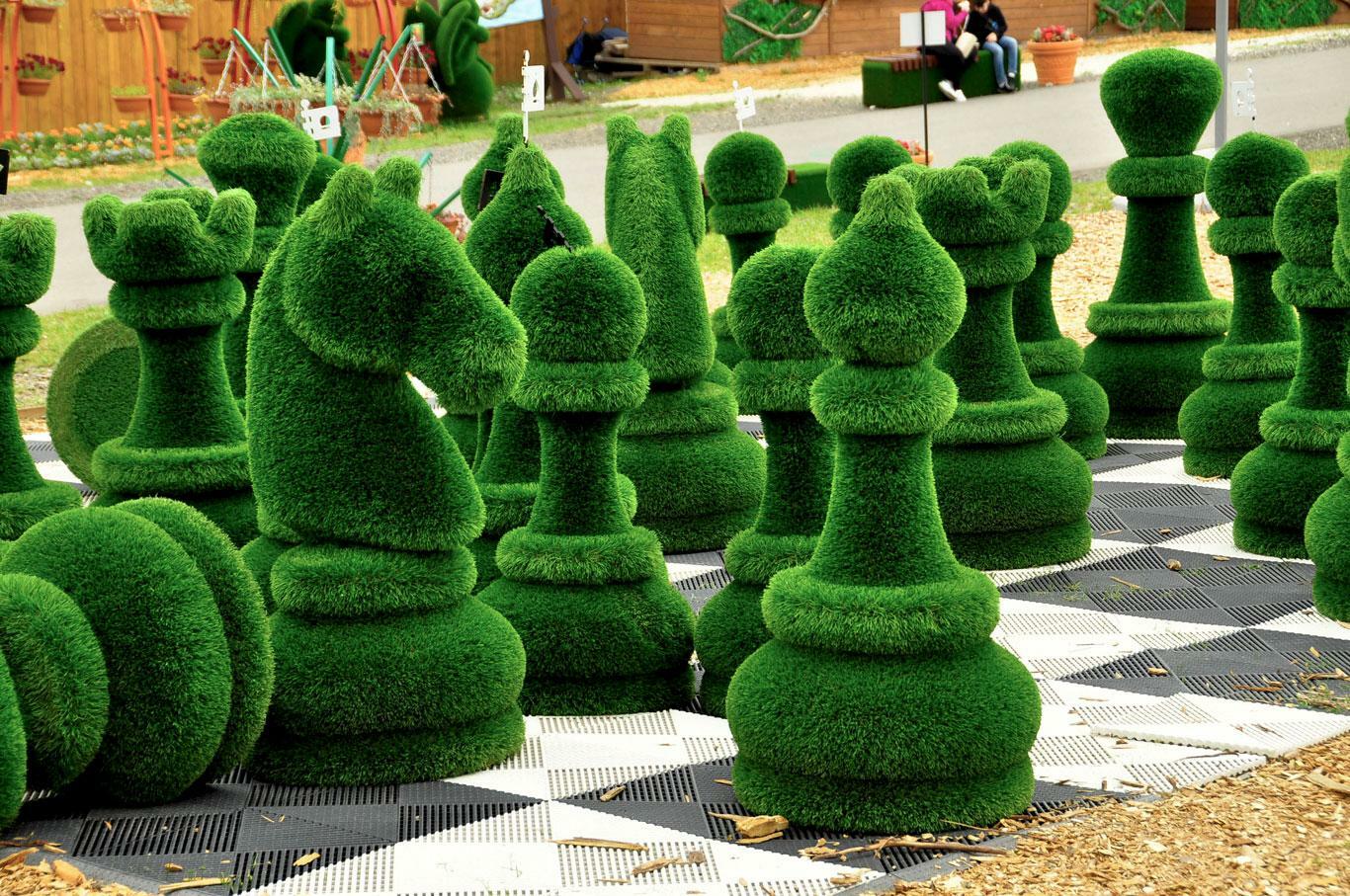 Топиарные фигуры на заказ: творчество и изысканность